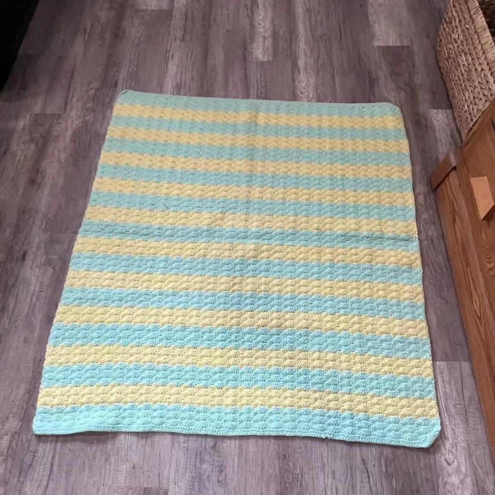 Vintage Handmade Mint Green & Yellow stripe afghan lap‎ blanket throw camp